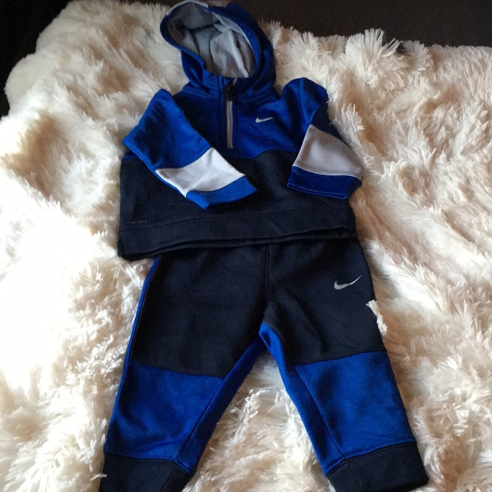 Baby Boy Blue & Grey Nike Track Suit. 12M.